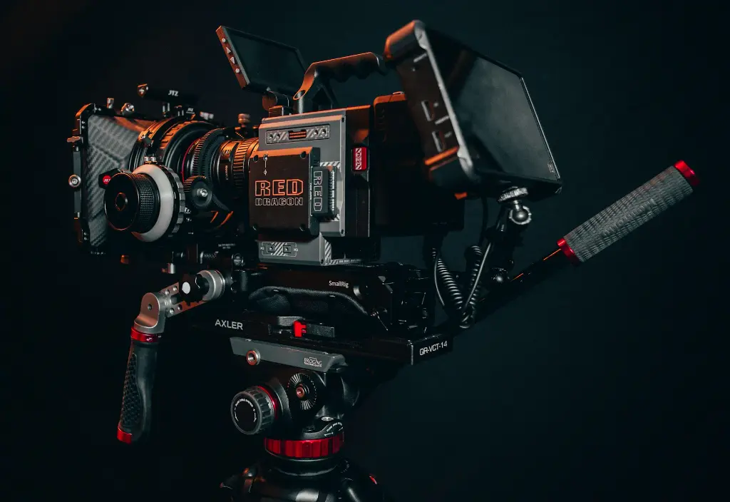 unsplash_LZB6tzH5daU_arri.jpg.jpg.jpg.jpg.webp
